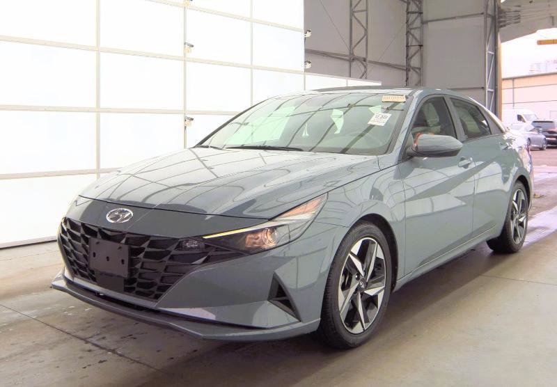 Used 2023 Hyundai Elantra SEL w/ Convenience Package image 7