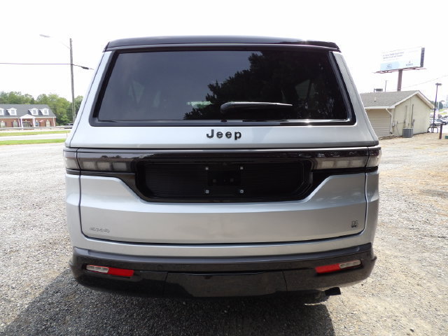 New 2026 Jeep Grand Wagoneer L 4WD image 4