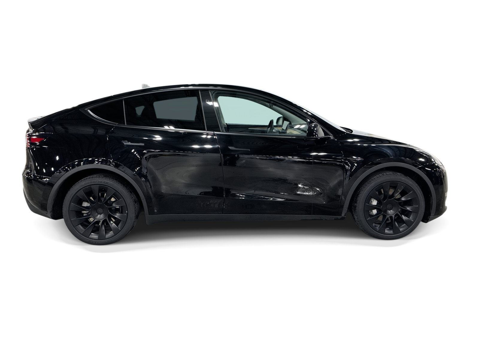 Certified 2023 Tesla Model Y Long Range AWD/4WD image 7