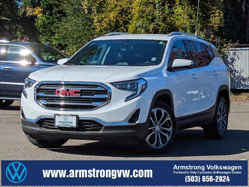Used 2021 GMC Terrain SLT image 1