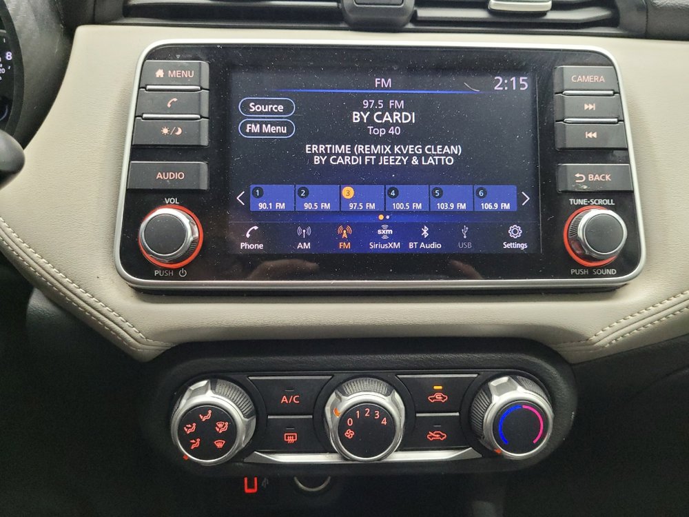 Used 2020 Nissan Versa SV image 25