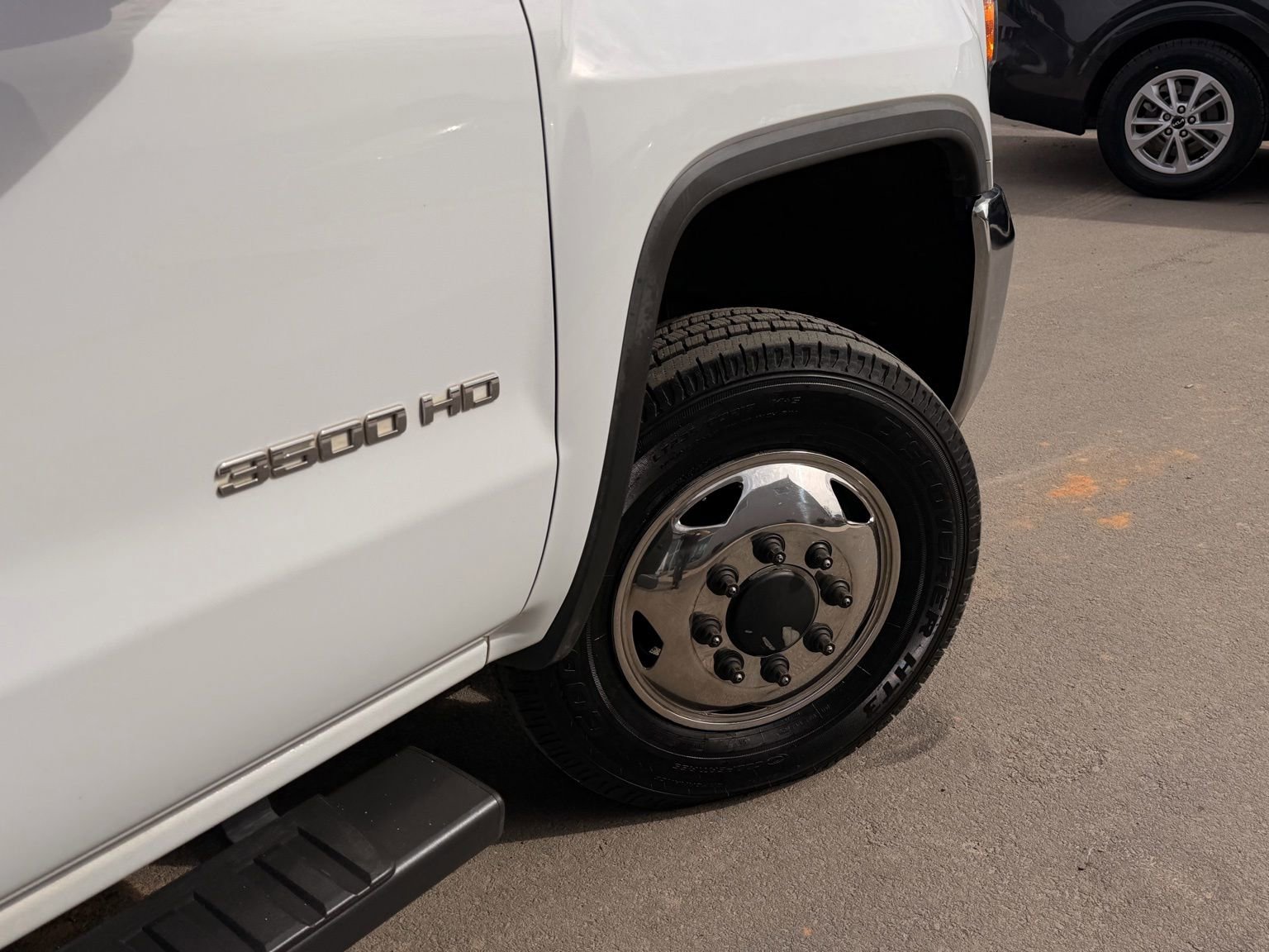 Used 2017 GMC Sierra 3500 4x4 Crew Cab image 15