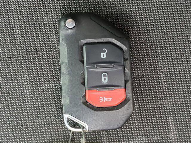 Certified 2024 Jeep Gladiator Mojave image 32