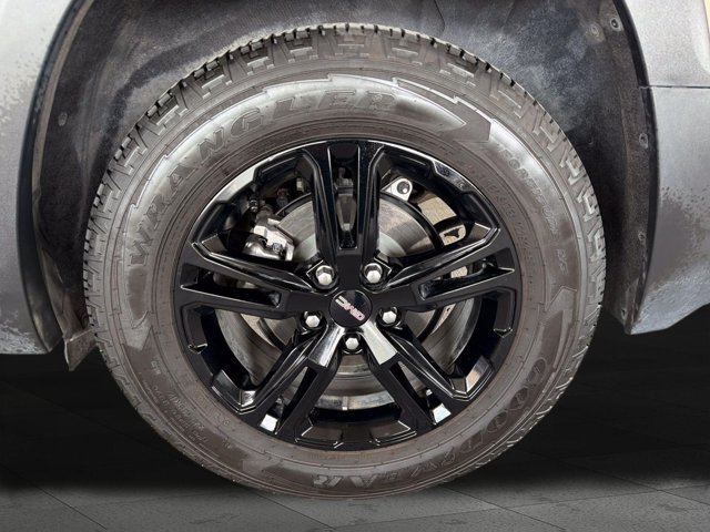 Used 2023 GMC Terrain AT4 w/ Infotainment Package II AWD/4WD image 24