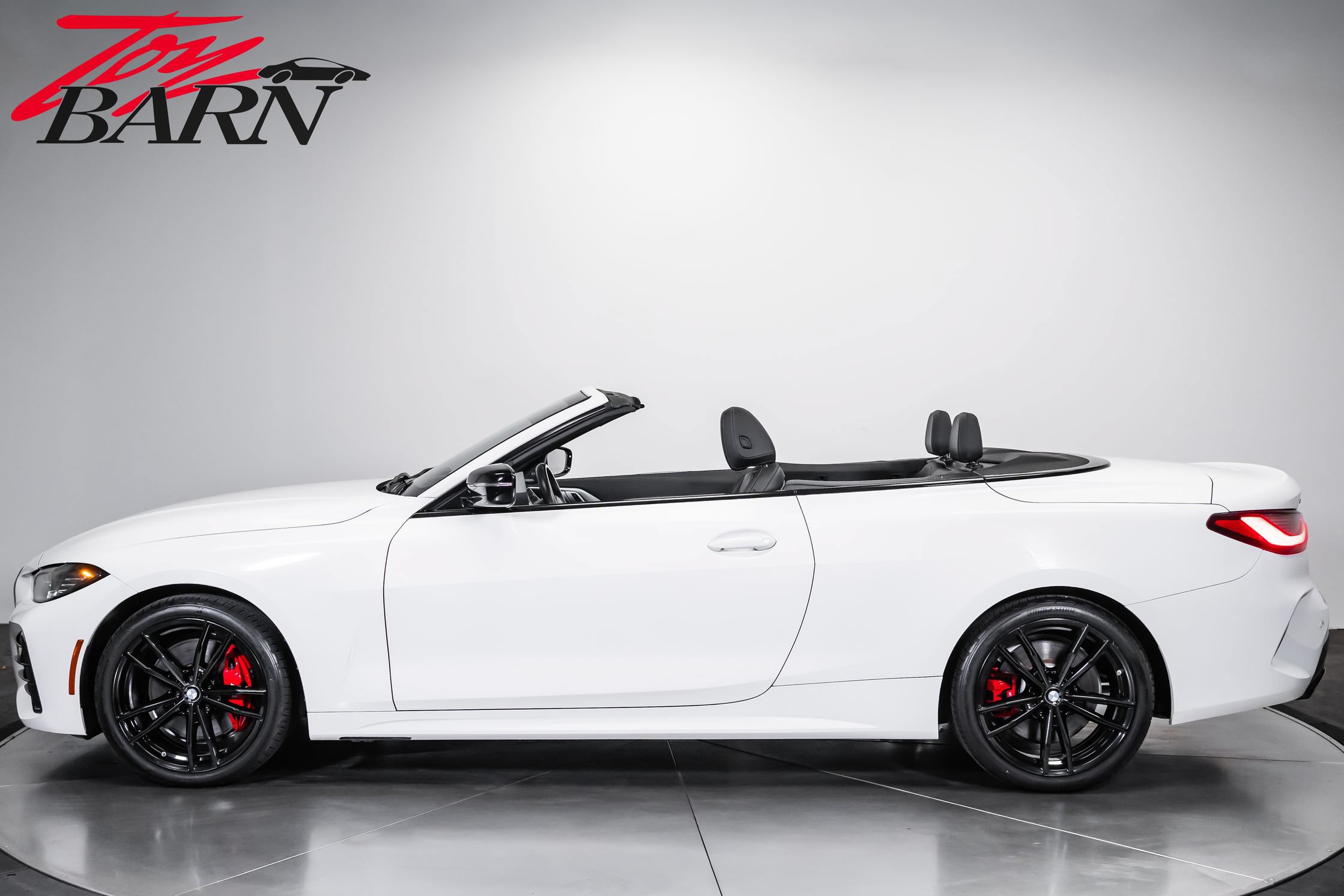 Used 2024 BMW 440i xDrive Convertible w/ Premium Package AWD/4WD image 2