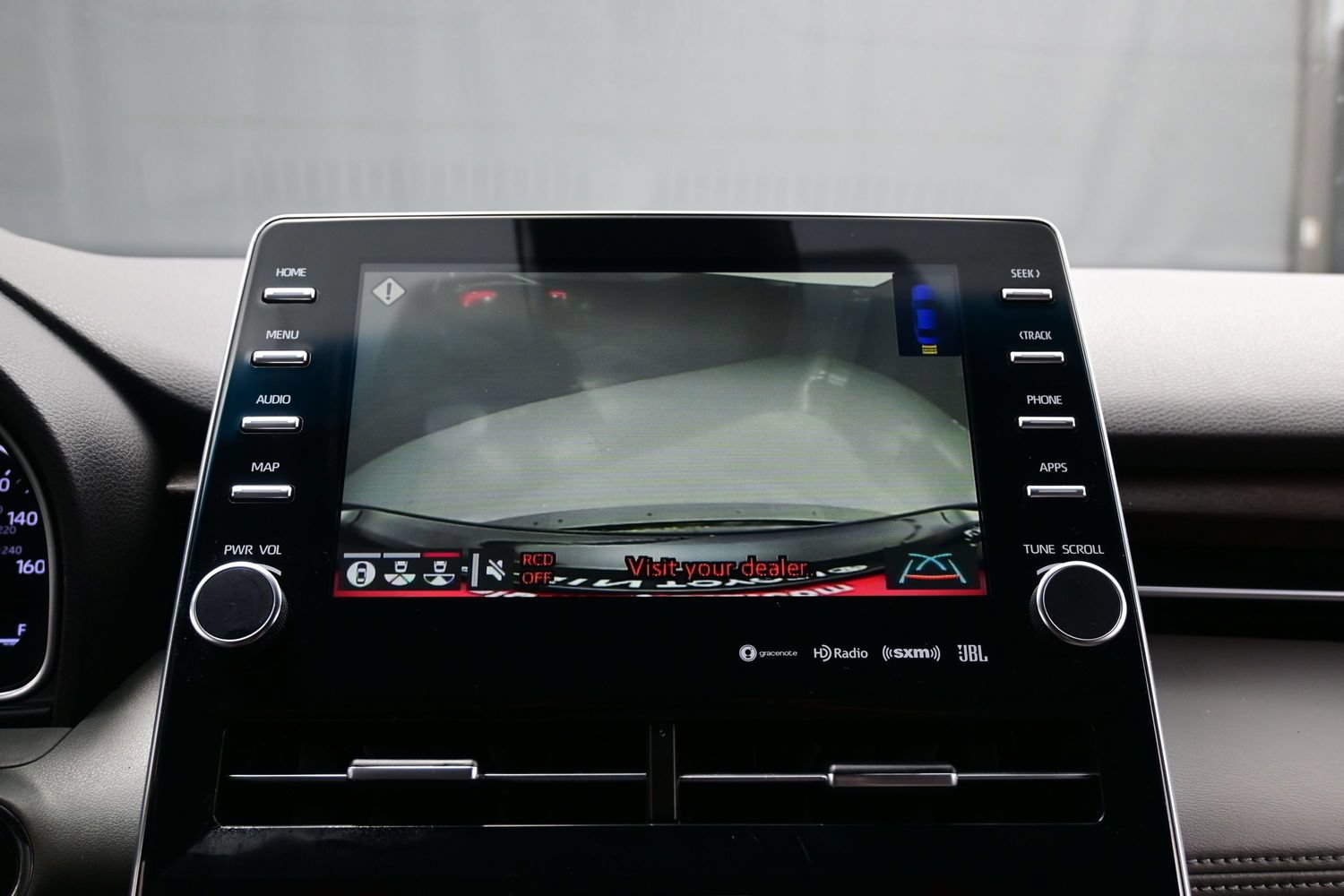 Used 2020 Toyota Avalon Limited w/ Advanced Safety Package FWD image 20