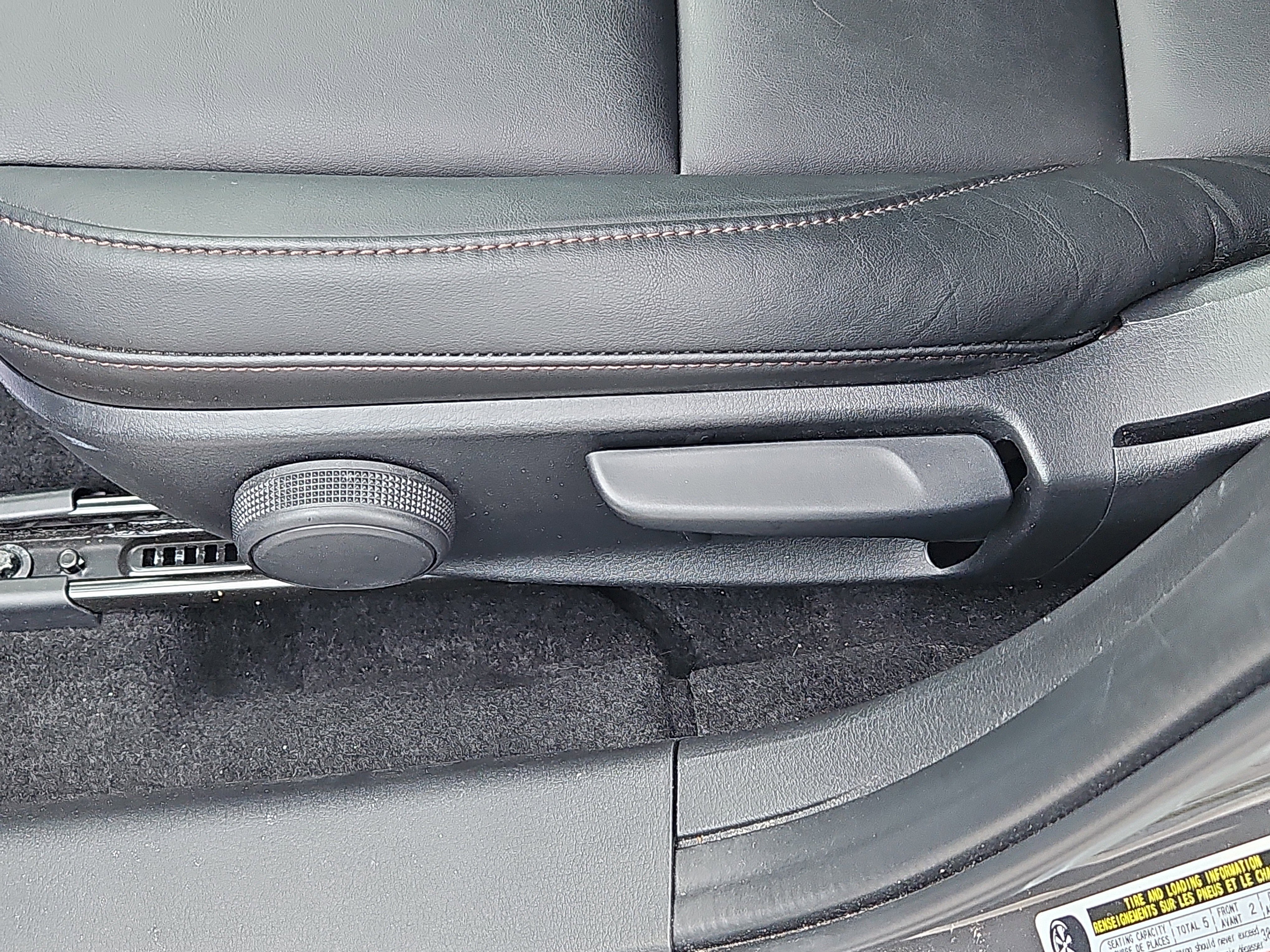 Certified 2023 MAZDA MAZDA3 s image 9