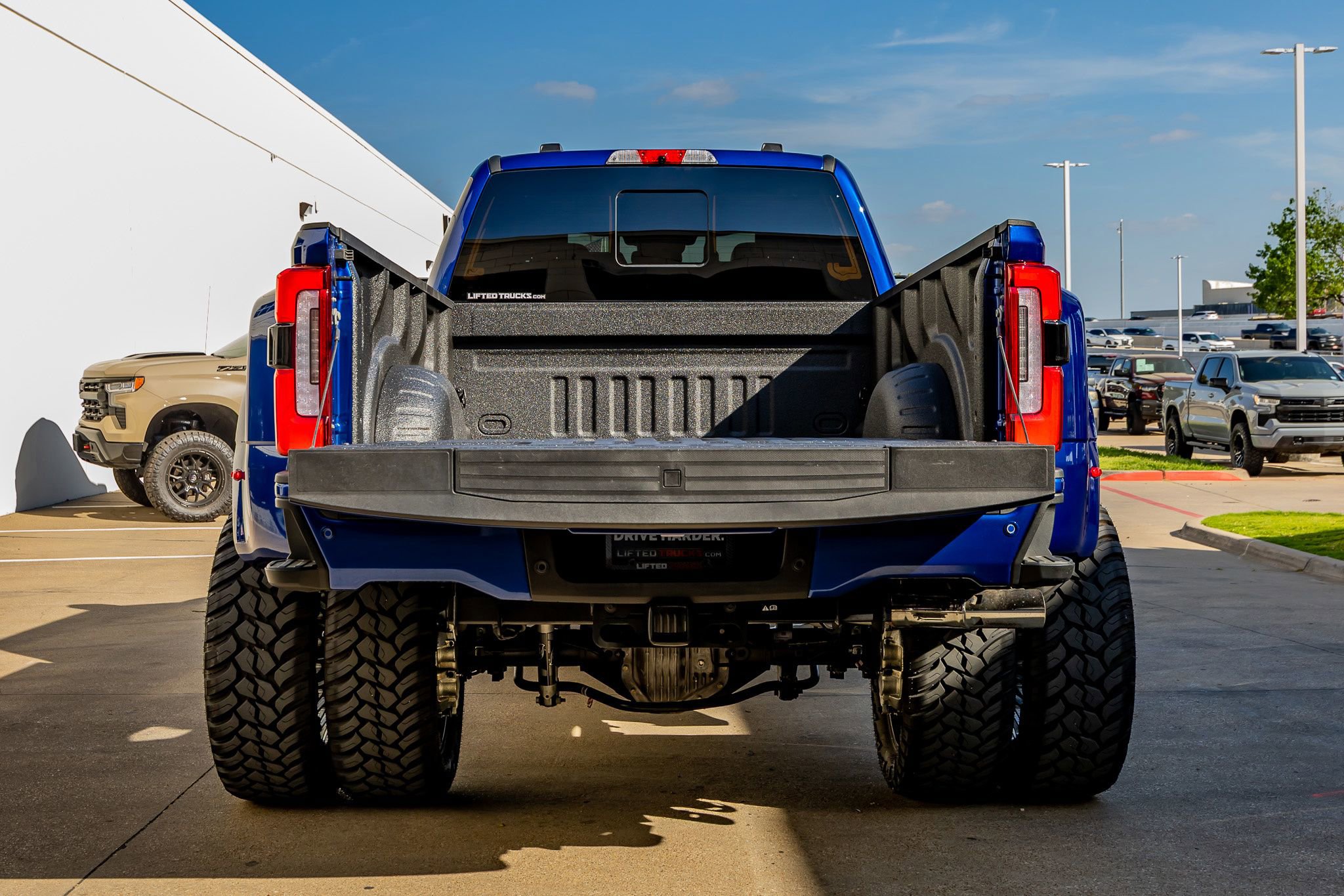 Used 2026 Ford F450 Platinum w/ Snow Plow Prep Package AWD/4WD image 8