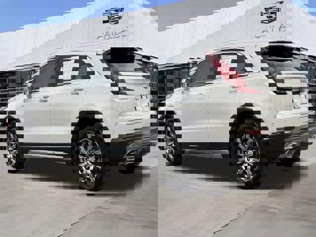 Used 2020 Cadillac XT4 Premium Luxury image 5