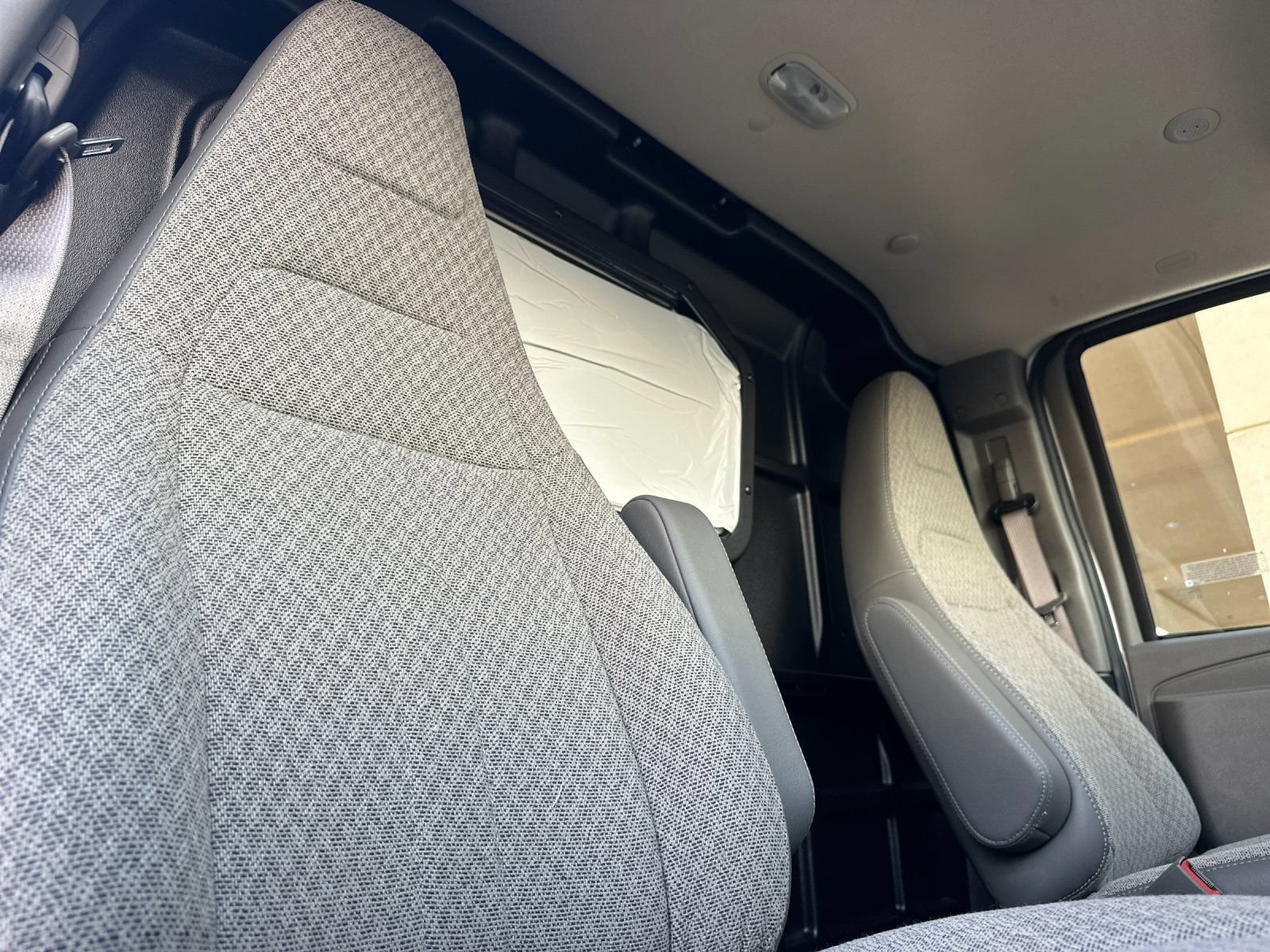 New 2025 GMC Savana 2500 w/ Driver Convenience Package RWD image 16