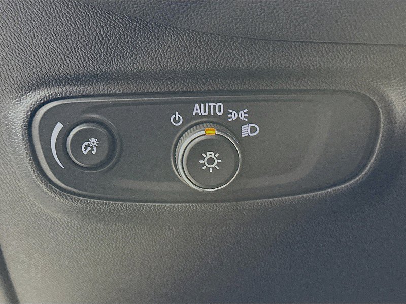 Used 2024 Chevrolet Equinox LT AWD/4WD image 10