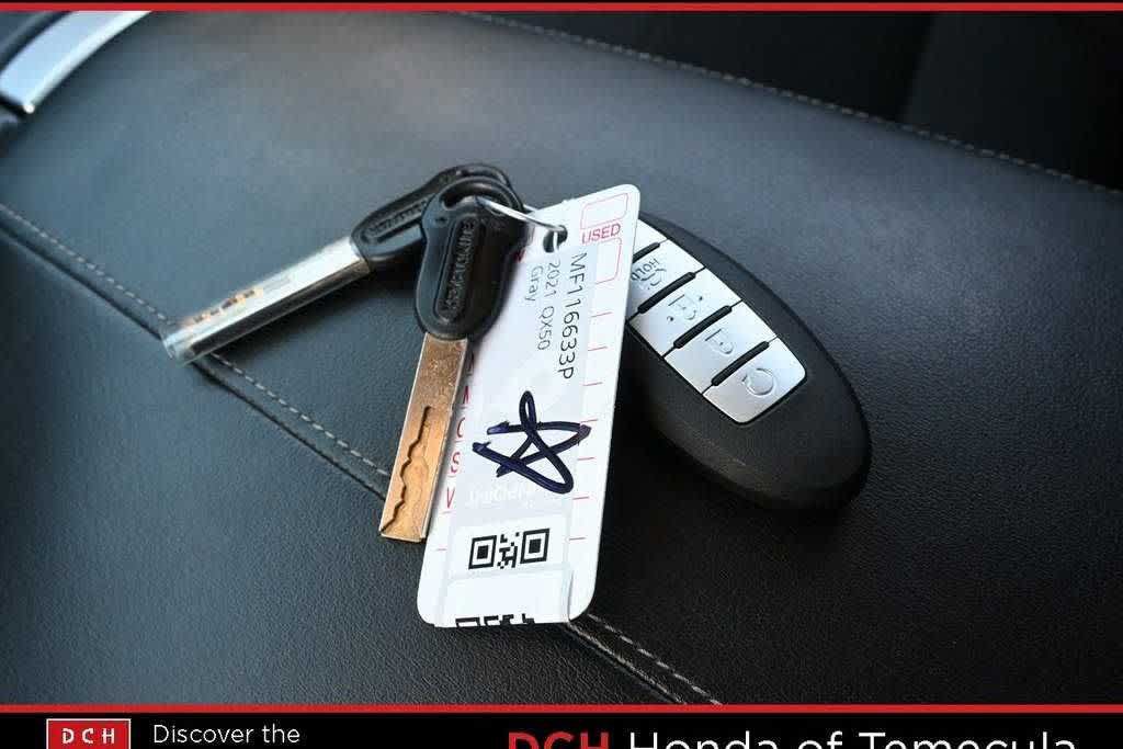 Used 2021 INFINITI QX50 Sensory FWD image 15