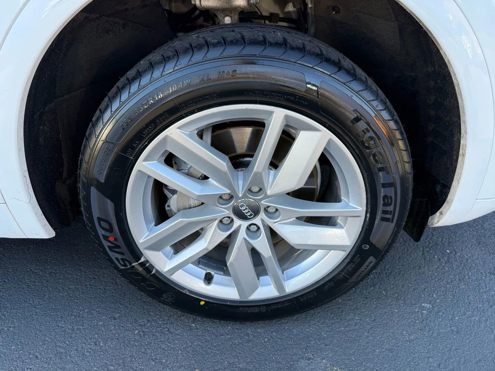 Used 2020 Audi Q5 2.0T Premium AWD/4WD image 31