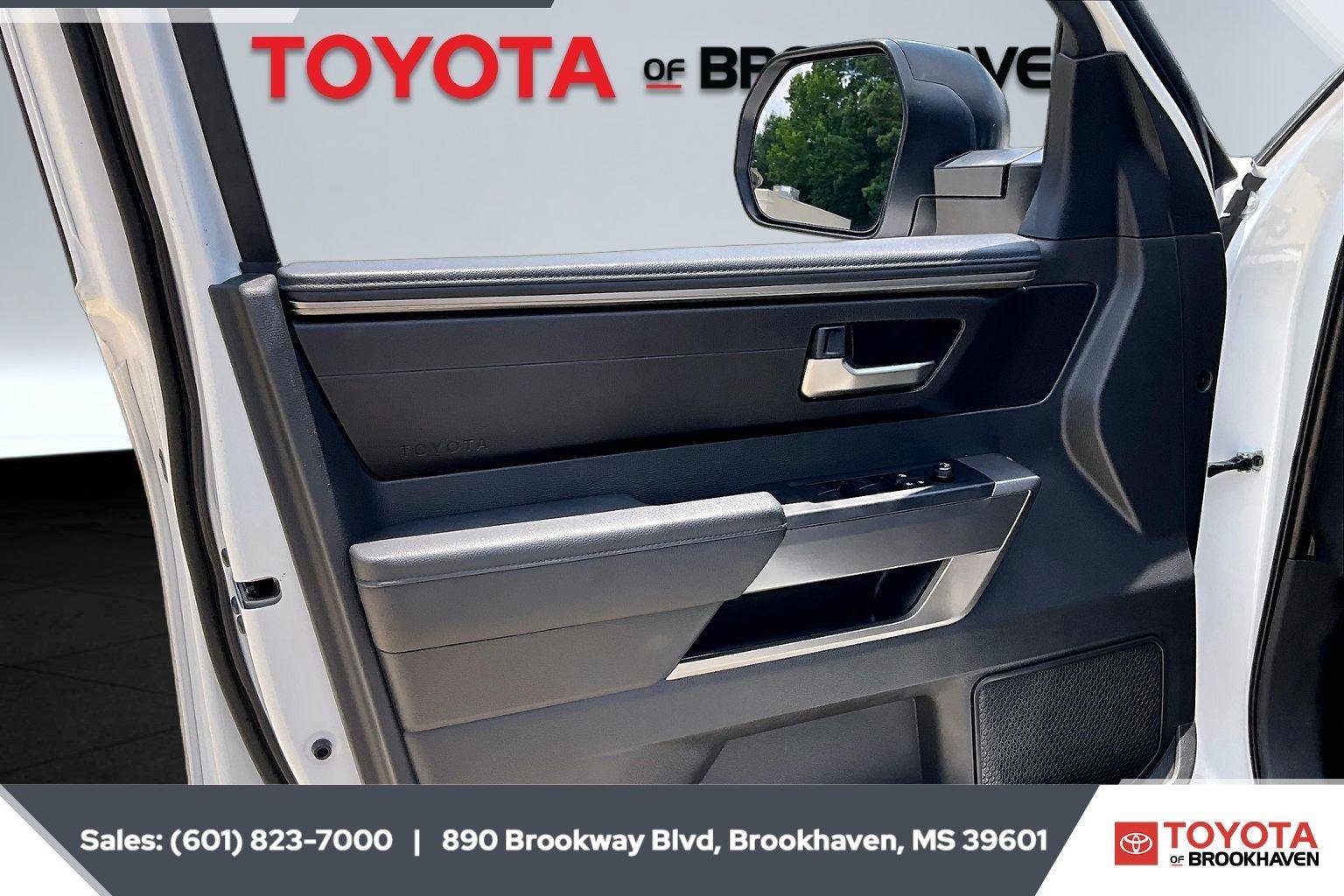 Used 2024 Toyota Tundra SR5 w/ SR5 Premium Package RWD image 17