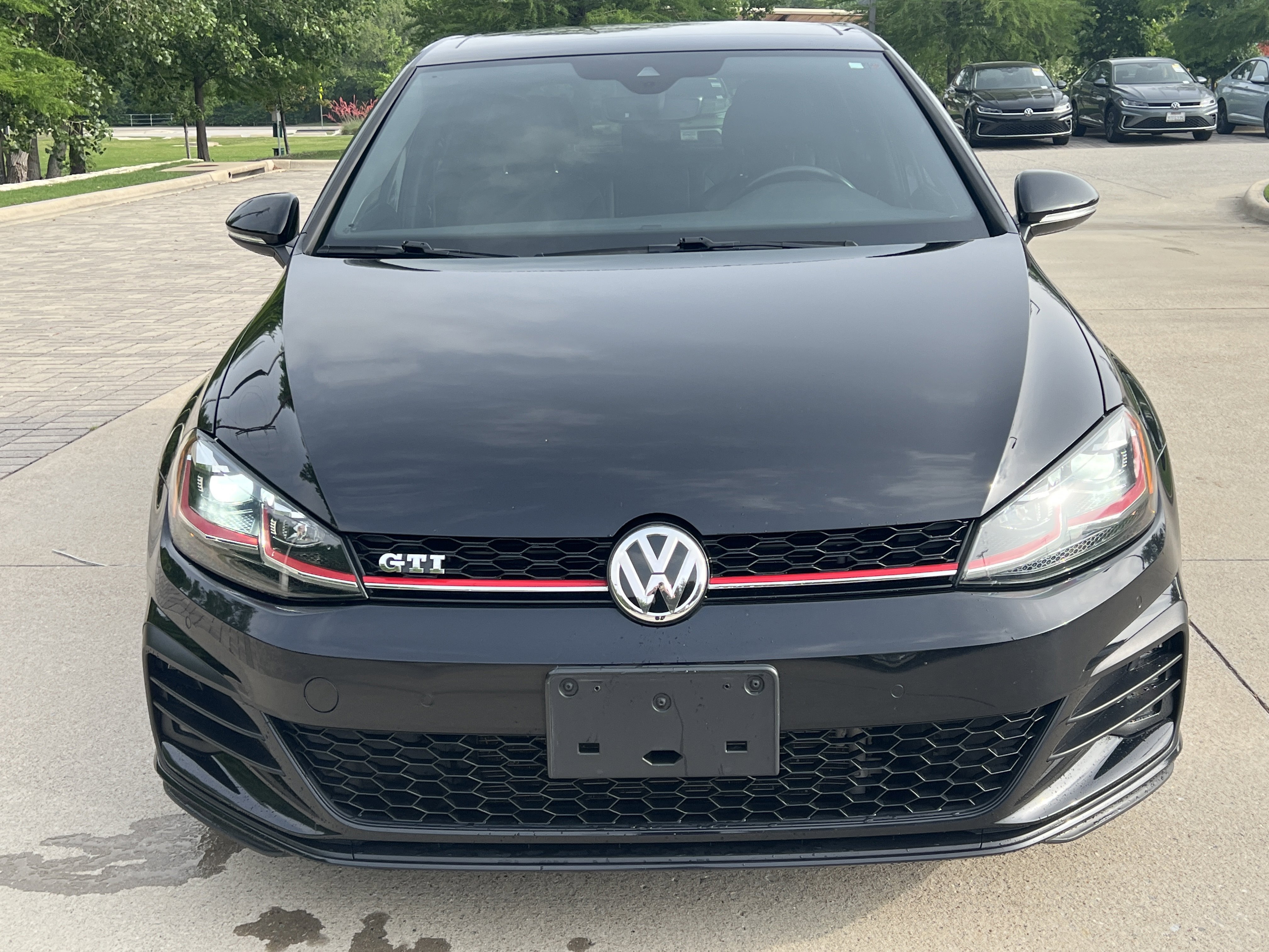 Used 2018 Volkswagen GTI Autobahn FWD image 3