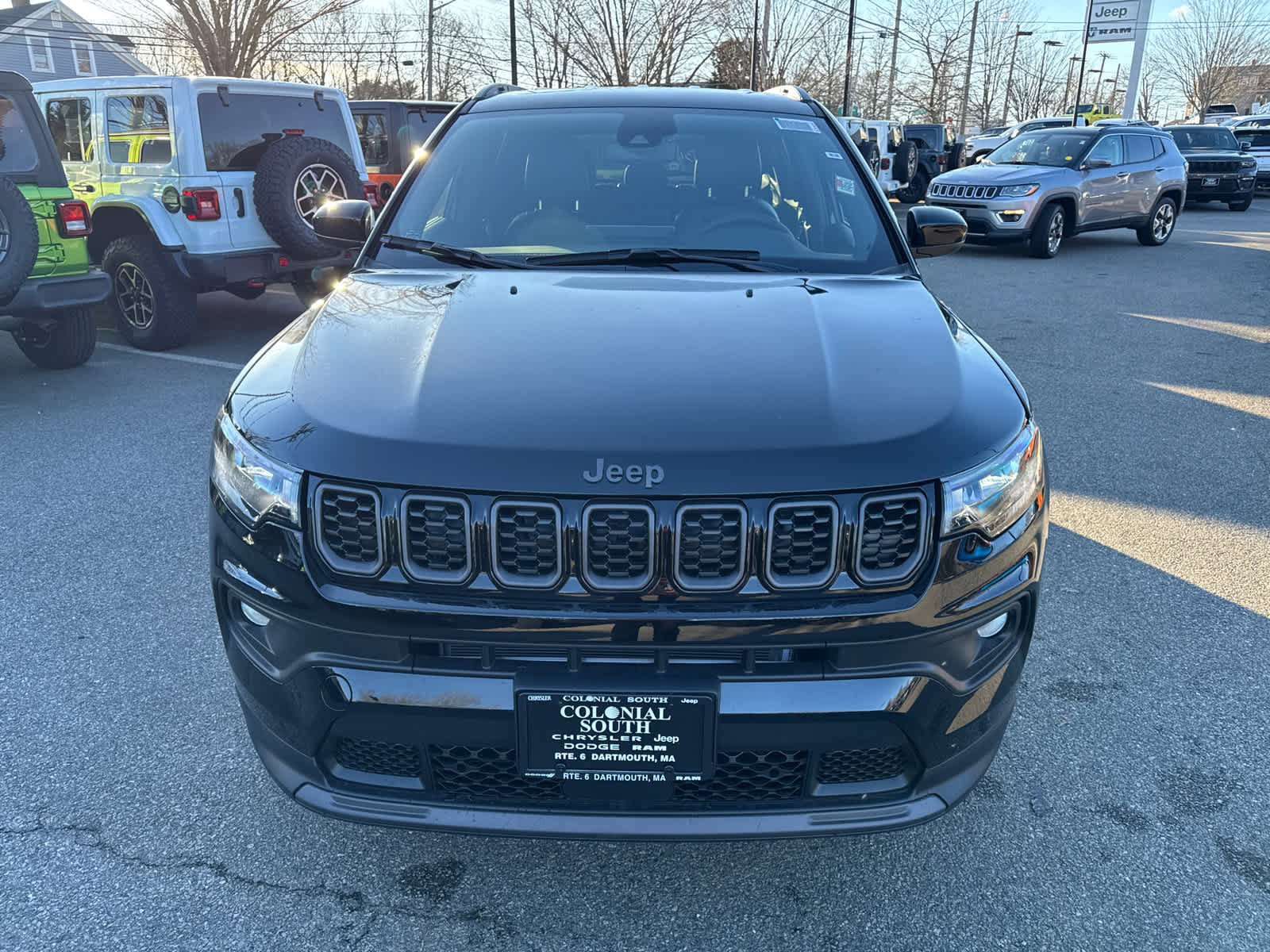New 2026 Jeep Compass Latitude image 9
