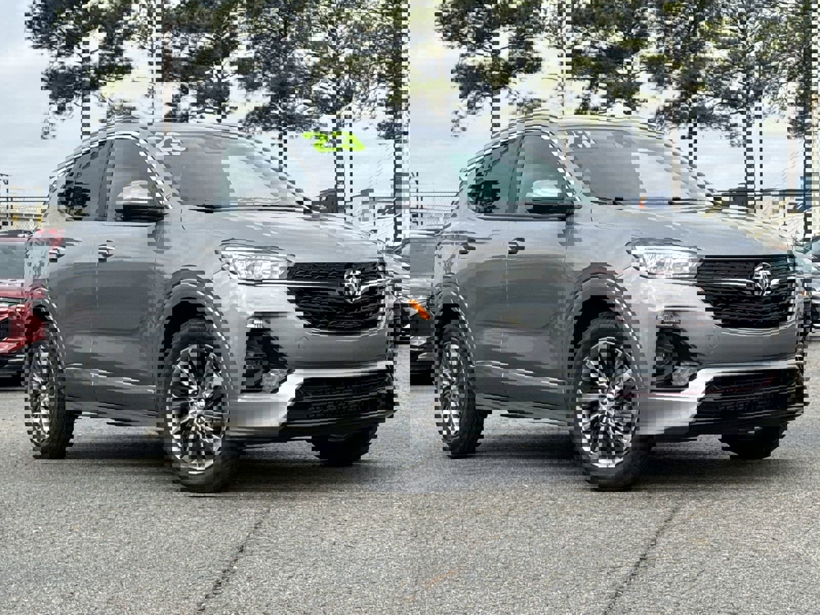 Used 2023 Buick Encore GX Select w/ Sport Touring Package image 2