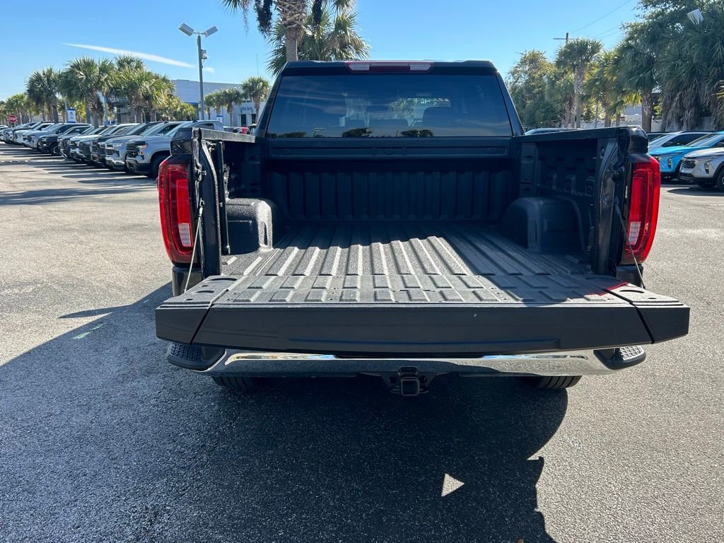 Used 2025 GMC Sierra 1500 SLT image 11