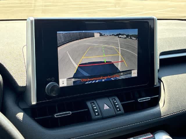 Used 2025 Toyota RAV4 XLE Premium FWD image 32