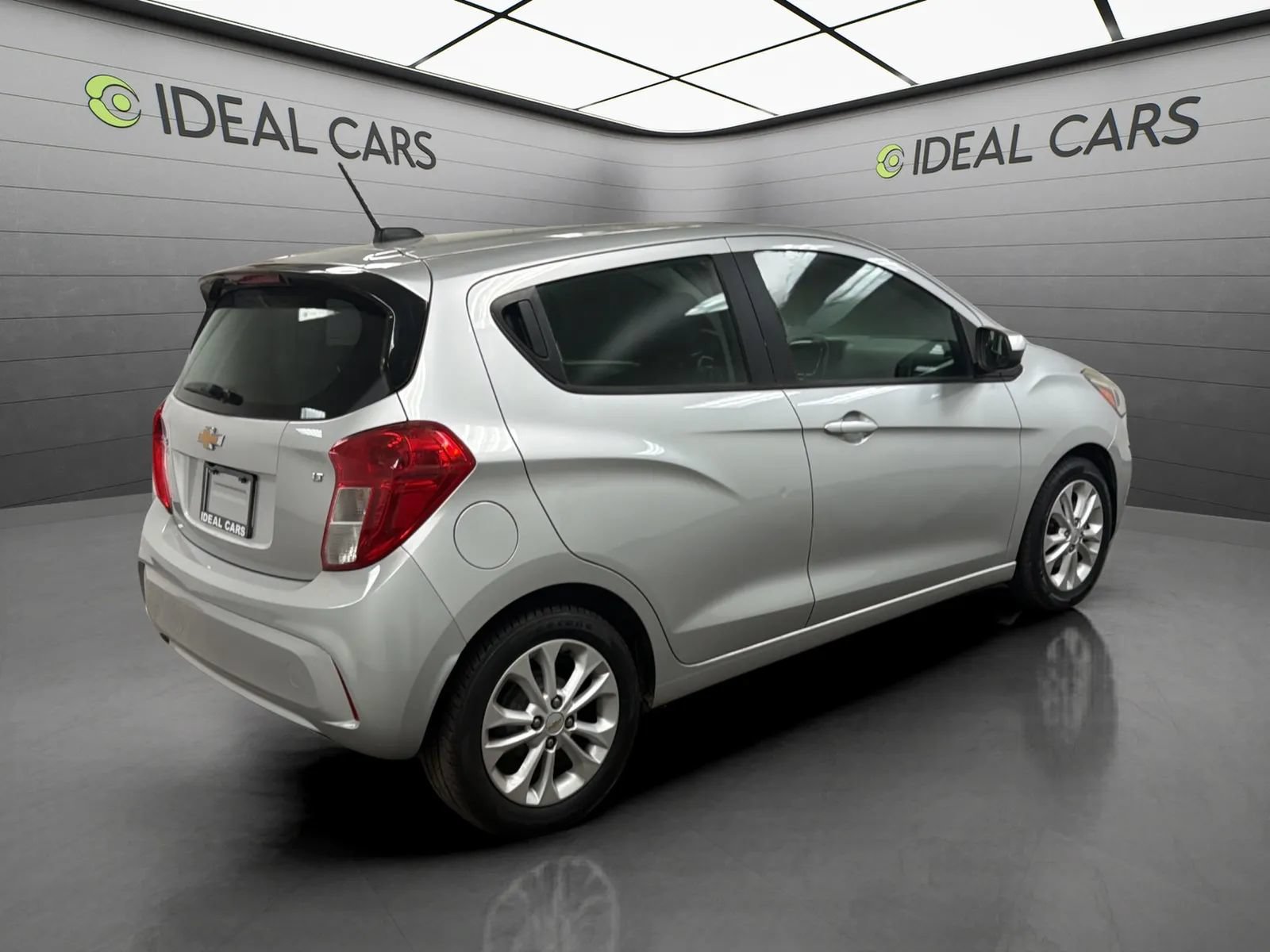 Used 2021 Chevrolet Spark LT FWD image 5
