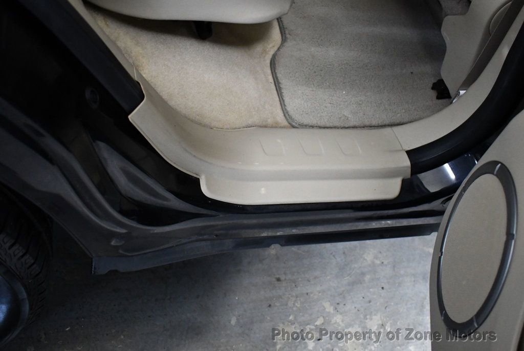 Used 2013 Suzuki Grand Vitara Limited image 18