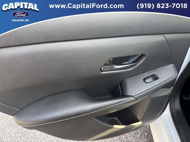 Used 2024 Nissan Sentra S FWD image 17