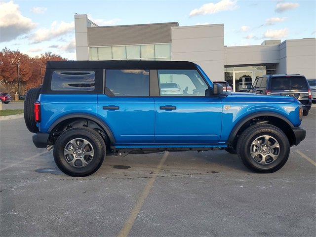 Used 2024 Ford Bronco Big Bend image 8
