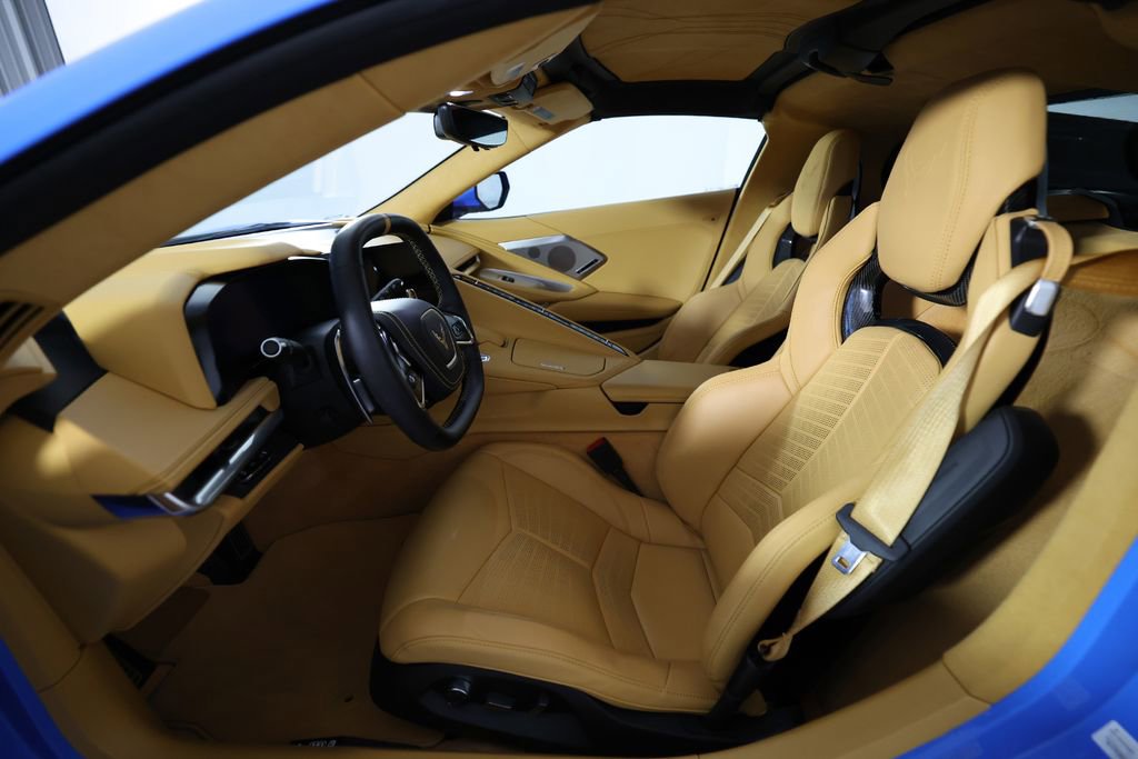 Used 2022 Chevrolet Corvette Stingray Premium Cpe w/ Z51 Performance Package image 11