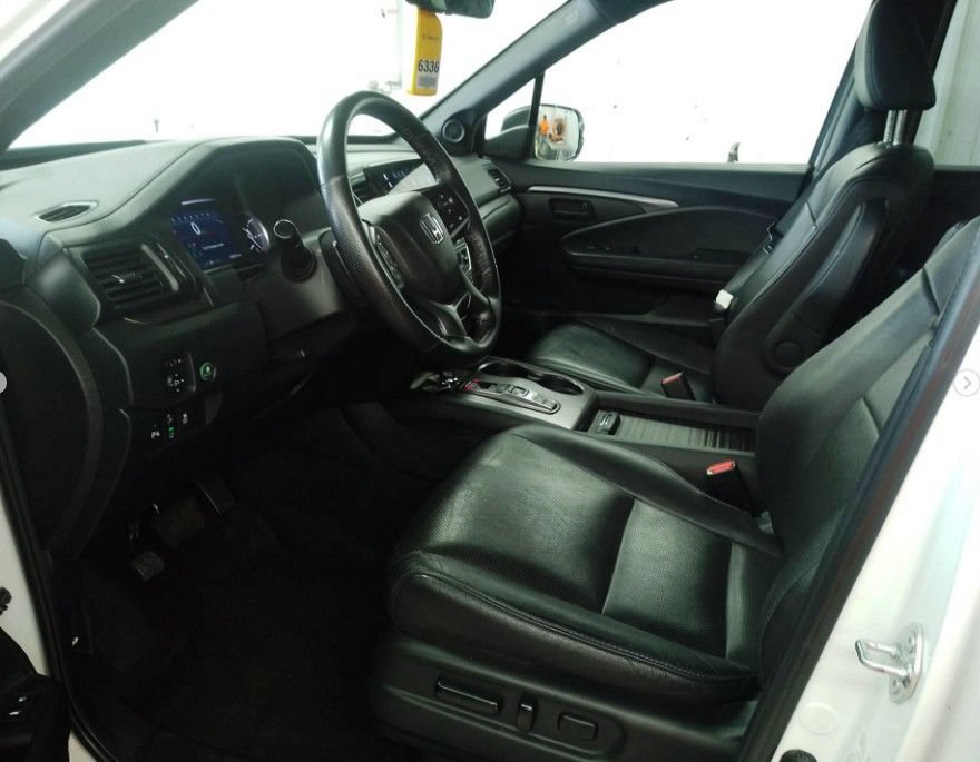 Used 2023 Honda Passport EX-L image 7