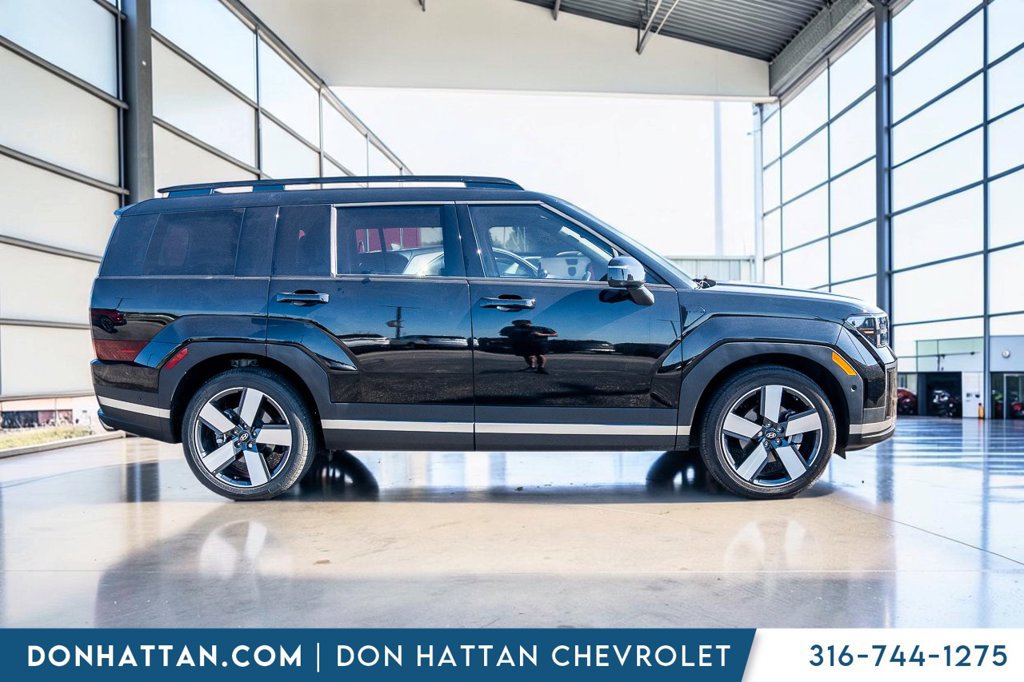 Used 2024 Hyundai Santa Fe Limited FWD image 37