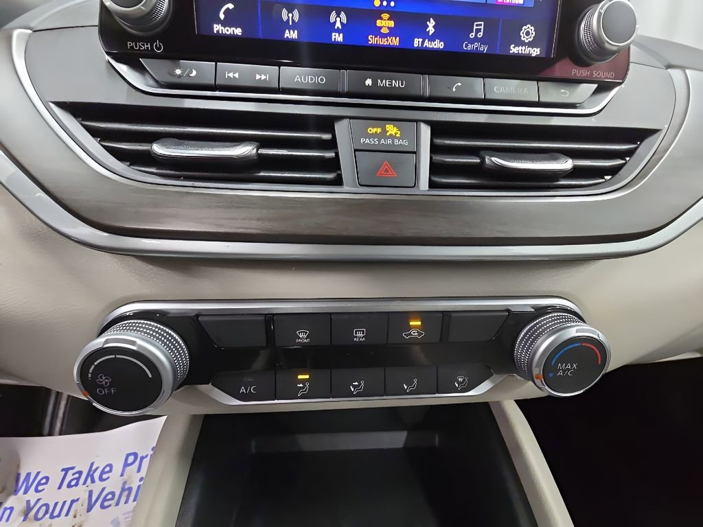 Used 2025 Nissan Altima 2.5 SV FWD image 26