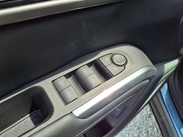 Used 2024 Chevrolet Traverse LT image 17