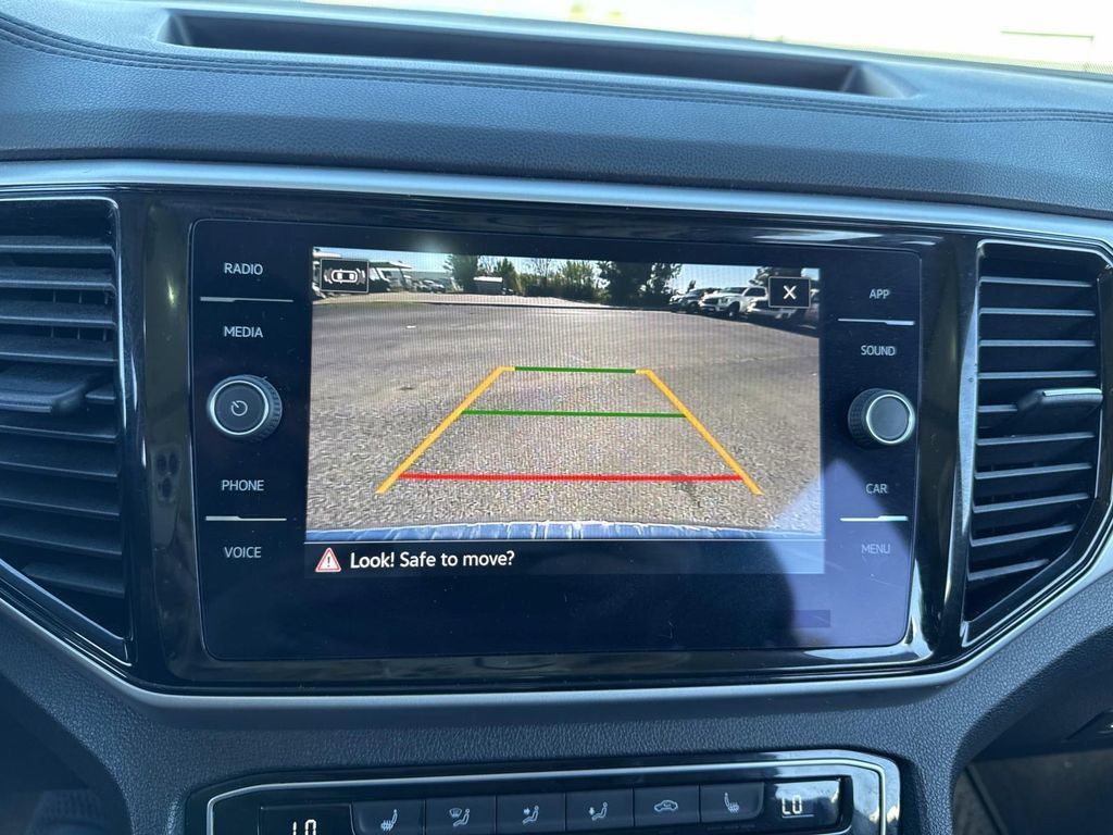 Used 2023 Volkswagen Atlas SE w/ Panoramic Sunroof Package image 28