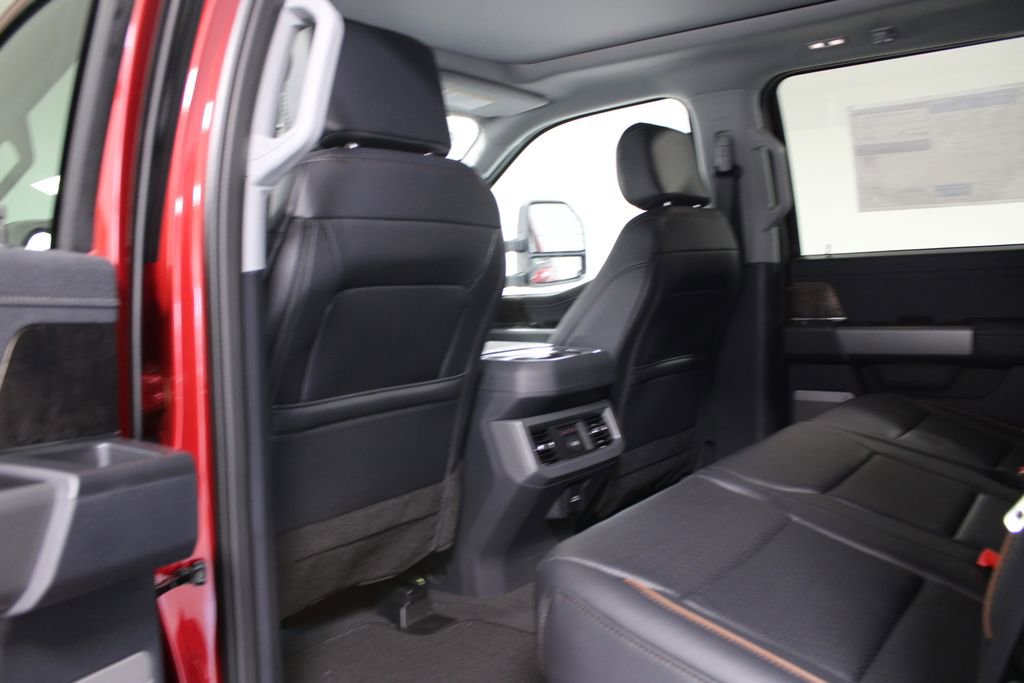 New 2026 Ford F250 Lariat w/ Black Appearance Package image 28