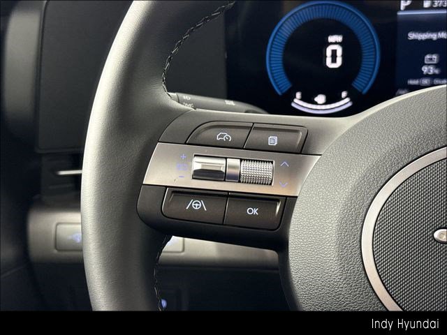 Certified 2025 Hyundai Kona SEL image 29