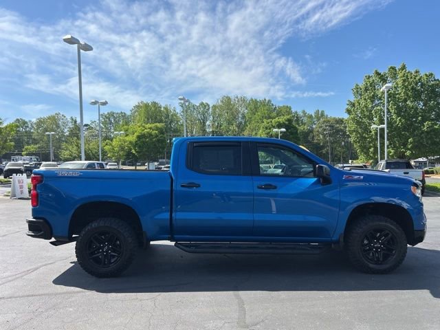 Used 2022 Chevrolet Silverado 1500 LT Trail Boss w/ Protection Package AWD/4WD image 4