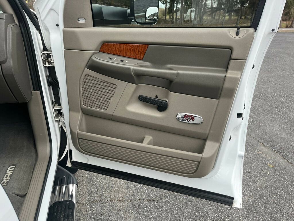 Used 2007 Dodge Ram 3500 Truck Laramie image 45