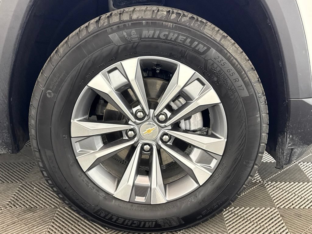 Certified 2025 Chevrolet Equinox LT AWD/4WD image 14