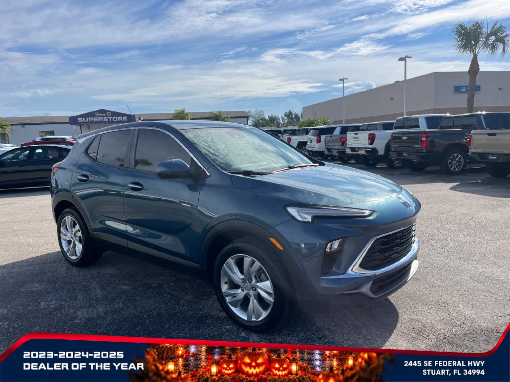 Used 2024 Buick Encore GX Preferred FWD image 2