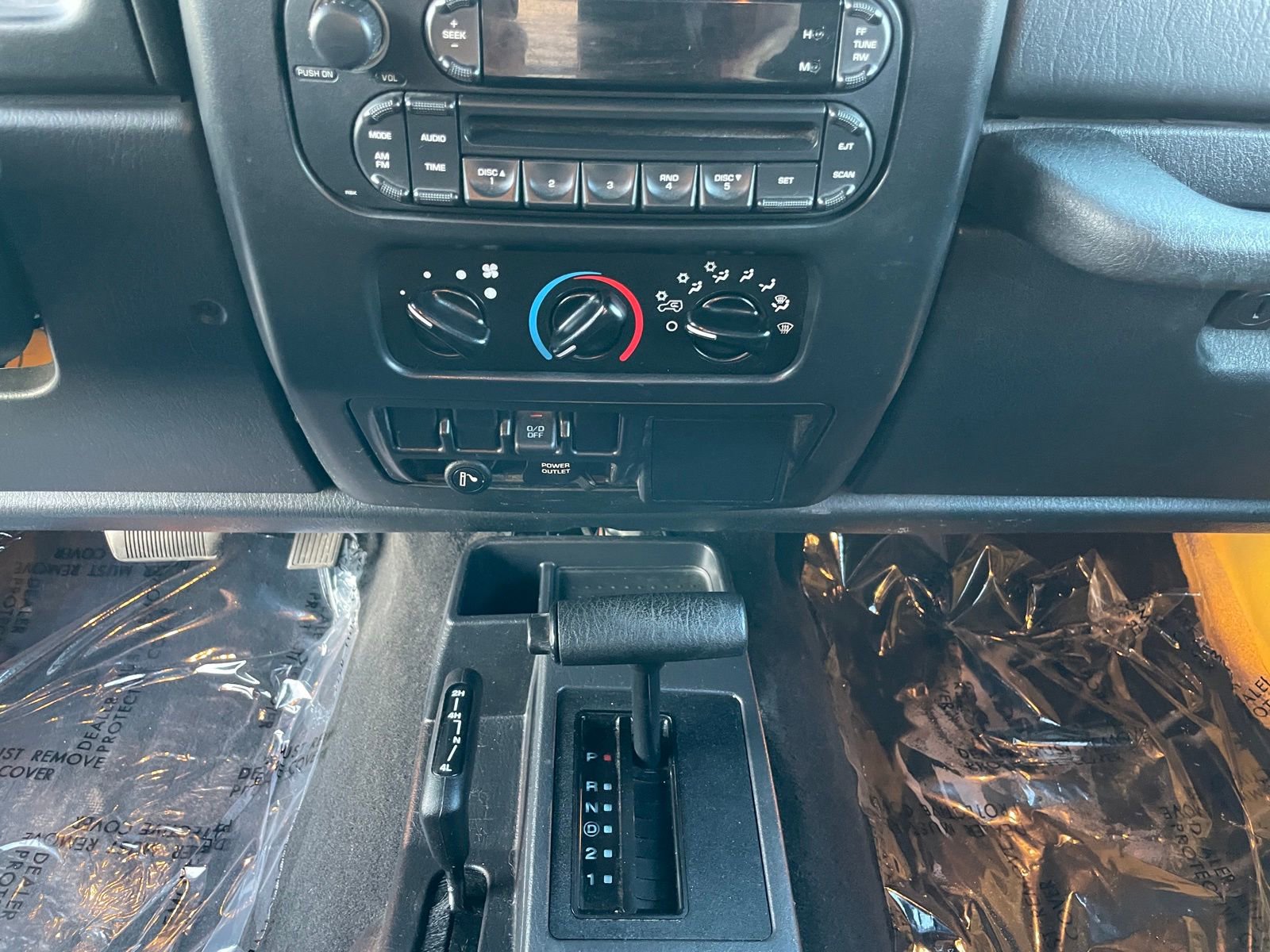 Used 2006 Jeep Wrangler X image 21