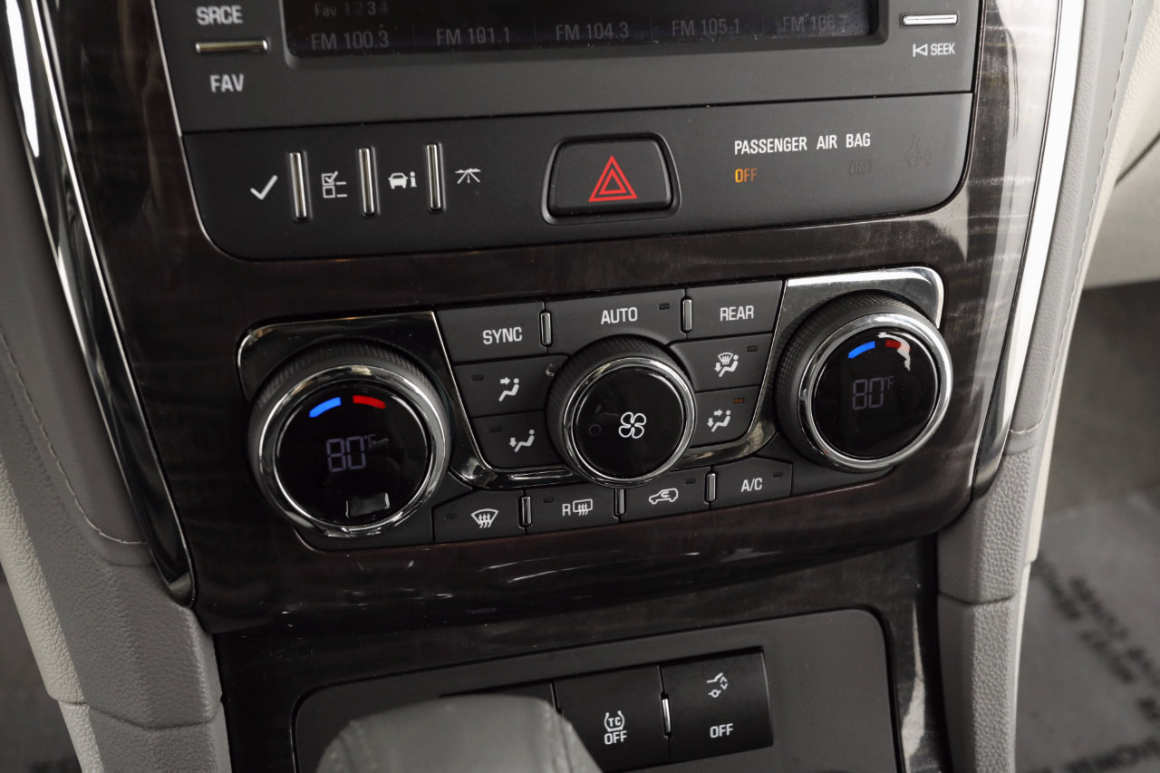 Used 2017 Buick Enclave Convenience image 16