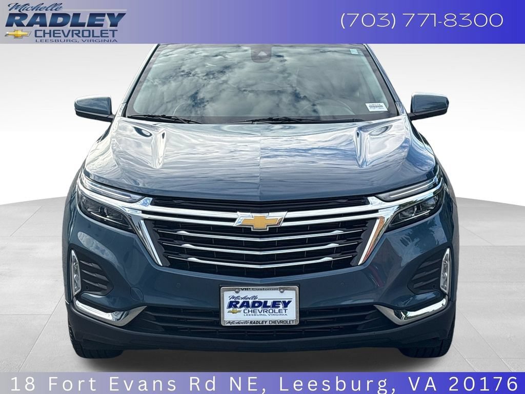 Used 2024 Chevrolet Equinox Premier w/ LPO, Floor Liner Package AWD/4WD image 9