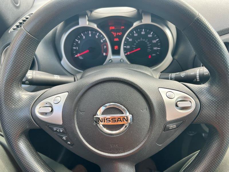 Used 2017 Nissan Juke S FWD image 12