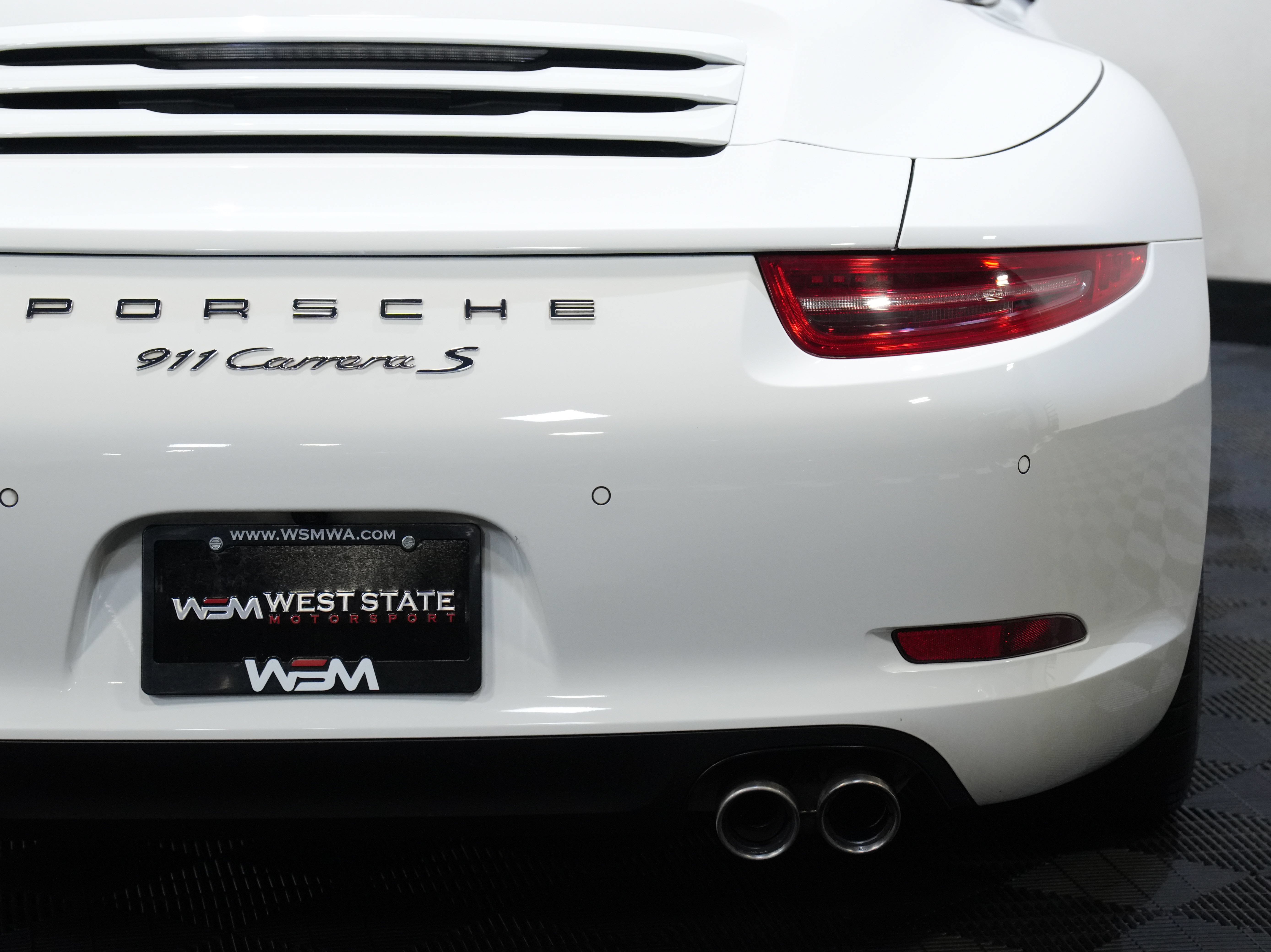 Used 2016 Porsche 911 Carrera S w/ Sport Chrono Package RWD image 19