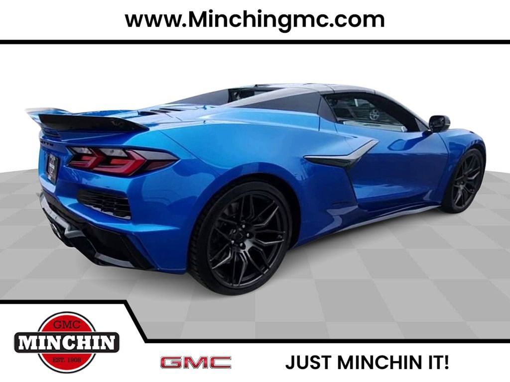 Used 2024 Chevrolet Corvette Z06 image 8