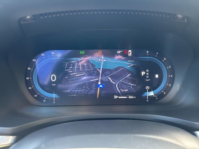 Used 2025 Volvo V60 B5 Cross Country Plus image 20