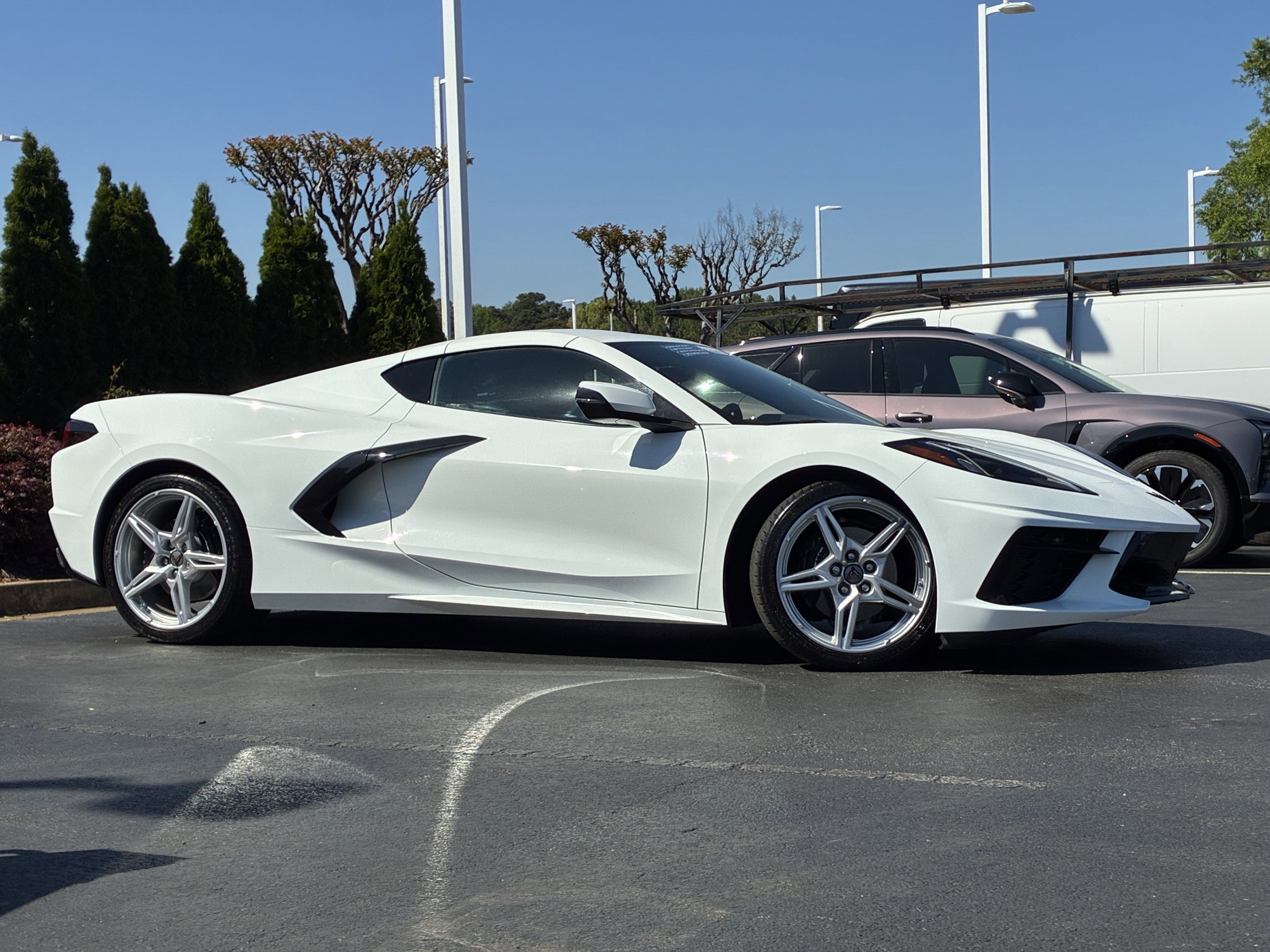 Used 2023 Chevrolet Corvette Stingray Preferred Cpe w/ 2LT RWD image 3