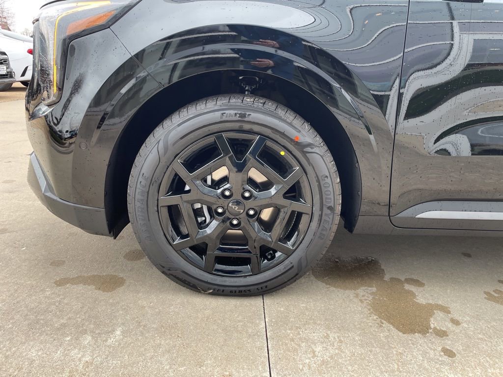 New 2026 Kia Carnival SX image 17