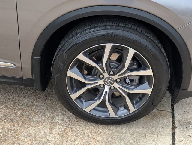 Certified 2023 Acura MDX FWD w/ Technology Package image 31