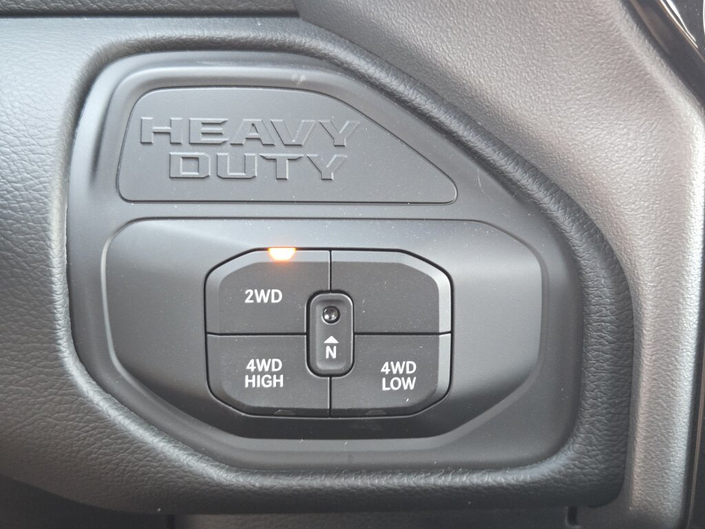 New 2026 RAM 3500 Big Horn AWD/4WD image 22